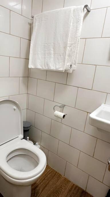 Cosy Quiet Single Studio Merton  Экстерьер фото